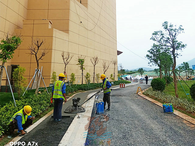 廣州泰和醫(yī)院透水混凝土地坪項目